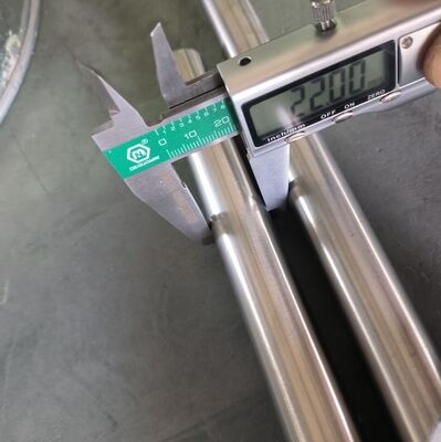 Prezzo buono Barre di nichel puro di grado elettronico con purezza costante in linea