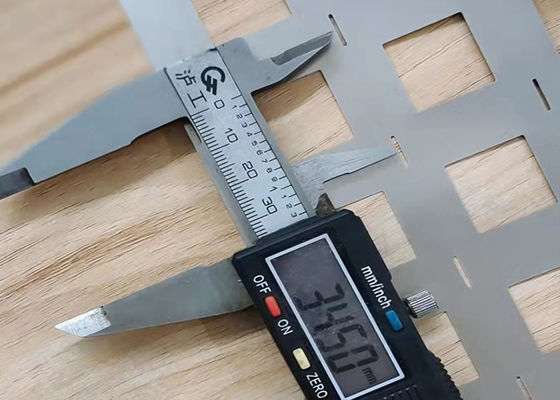 Prezzo buono Striscia di nichel da 34,5 mm con passo largo a 2 poli — Serie a doppio ponte per configurazioni di batterie 18650 sfalsate in linea